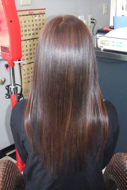 ツヤツヤさらさら思わず触りたくなるロングスタイル