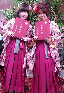 ★美容学校卒業式★